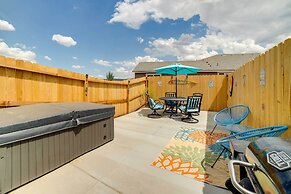 Newly Built Sparks Home w/ Hot Tub: 12 Mi to Reno!