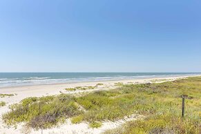 Pet-friendly Galveston Home w/ Wraparound Deck