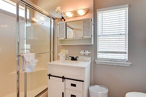 Pet-friendly Galveston Home w/ Wraparound Deck