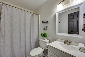 Modern Richmond Home w/ Deck, Close to Downtown!