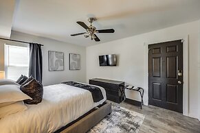 Modern Richmond Home w/ Deck, Close to Downtown!