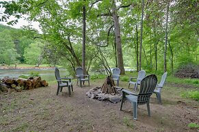 Hayesville River Run Home on Hiwassee River!