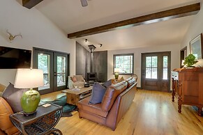 Hayesville River Run Home on Hiwassee River!