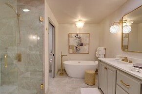 Hayesville River Run Home on Hiwassee River!