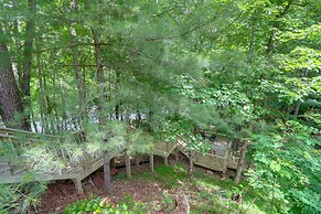 Hayesville River Run Home on Hiwassee River!
