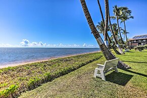 Kaunakakai Vacation Rental w/ Pool Access & A/c!