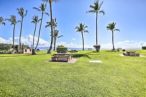 Kaunakakai Vacation Rental w/ Pool Access & A/c!