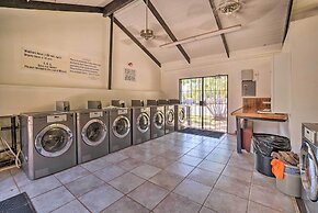 Kaunakakai Vacation Rental w/ Pool Access & A/c!