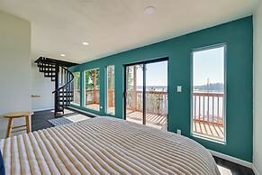 Private Beach at Waterfront Harstine Island Escape