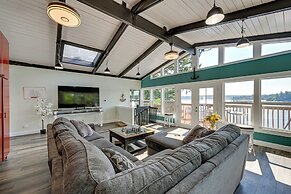 Private Beach at Waterfront Harstine Island Escape