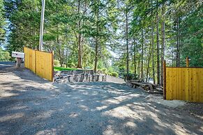 Private Beach at Waterfront Harstine Island Escape