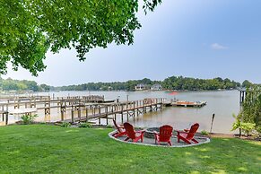 'commodore Bay Waterfront Home on Lake Norman!
