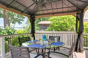 'commodore Bay Waterfront Home on Lake Norman!