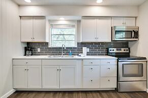 Schooner Creek Cabin w/ Fishing, Boating & More!