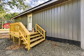 Pet-friendly Broken Bow Cabin Near Lukfata Creek!