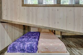 Family-friendly Broken Bow Home w/ Deck & Grill!