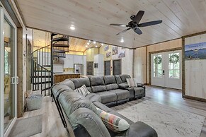 Family-friendly Broken Bow Home w/ Deck & Grill!