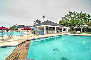 Beautiful Waterfront Condo on Lake Conroe w/ Dock