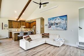 Government Camp Vacation Rental w/ Private Hot Tub