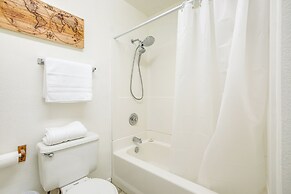 Pet-friendly Santa Maria Condo w/ Balcony!