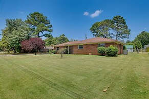 Cozy Home in Montgomery ~ 3 Mi to ASU Campus!