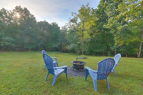 Secluded Berkeley Springs Home w/ Fire Pit + Deck!