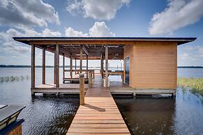 Groveland Home w/ Pool: Luxurious Lakefront Oasis!