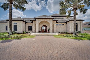 Groveland Home w/ Pool: Luxurious Lakefront Oasis!