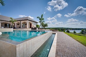 Groveland Home w/ Pool: Luxurious Lakefront Oasis!