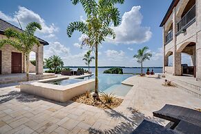 Groveland Home w/ Pool: Luxurious Lakefront Oasis!