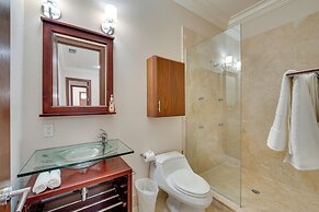 Groveland Home w/ Pool: Luxurious Lakefront Oasis!