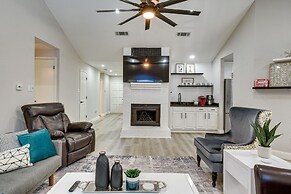 Bedford Retreat w/ Private Pool & Gas Grill!