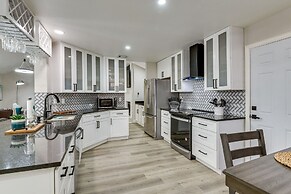 Bedford Retreat w/ Private Pool & Gas Grill!