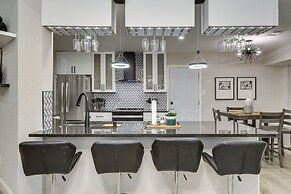 Bedford Retreat w/ Private Pool & Gas Grill!