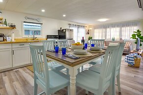 Sunny Bradenton Retreat - Visit Anna Maria Island!