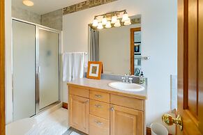 Waterfront Outer Banks Home w/ Beach Access