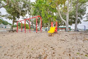 Waterfront Outer Banks Home w/ Beach Access