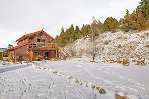 Secluded Livingston Retreat w/ Deck + Fire Pit!