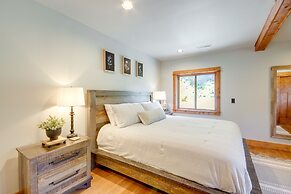 Secluded Livingston Retreat w/ Deck + Fire Pit!