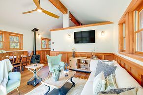 Secluded Livingston Retreat w/ Deck + Fire Pit!