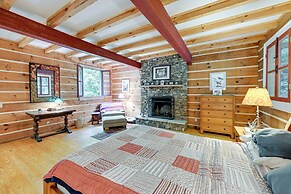 Topton Cabin w/ Hot Tub - 6 Mi to Nantahala Lake!