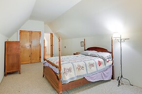 Topton Cabin w/ Hot Tub - 6 Mi to Nantahala Lake!