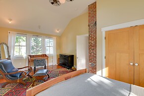 Downtown Bar Harbor Rental Home ~ 1 Mi to Acadia!