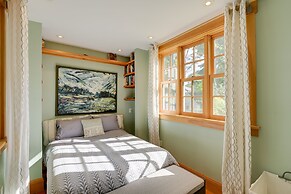 Downtown Bar Harbor Rental Home ~ 1 Mi to Acadia!