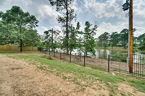 Broken Bow Vacation Rental w/ Pool & Hot Tub!