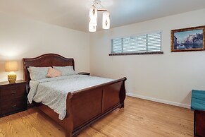 Stunning Bay-view Home in Kensington!