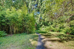 Enchanting Arch Cape Retreat w/ Hot Tub, Fireplace