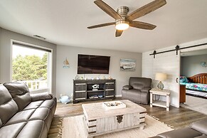 Coastal Bandon Vacation Rental: Walk to Beach!