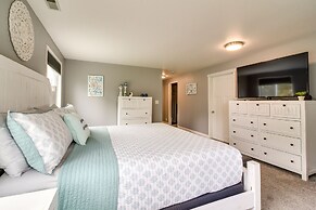 Coastal Bandon Vacation Rental: Walk to Beach!