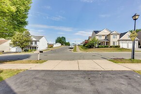Mountville Rental w/ Private Patio & Gas Grill!